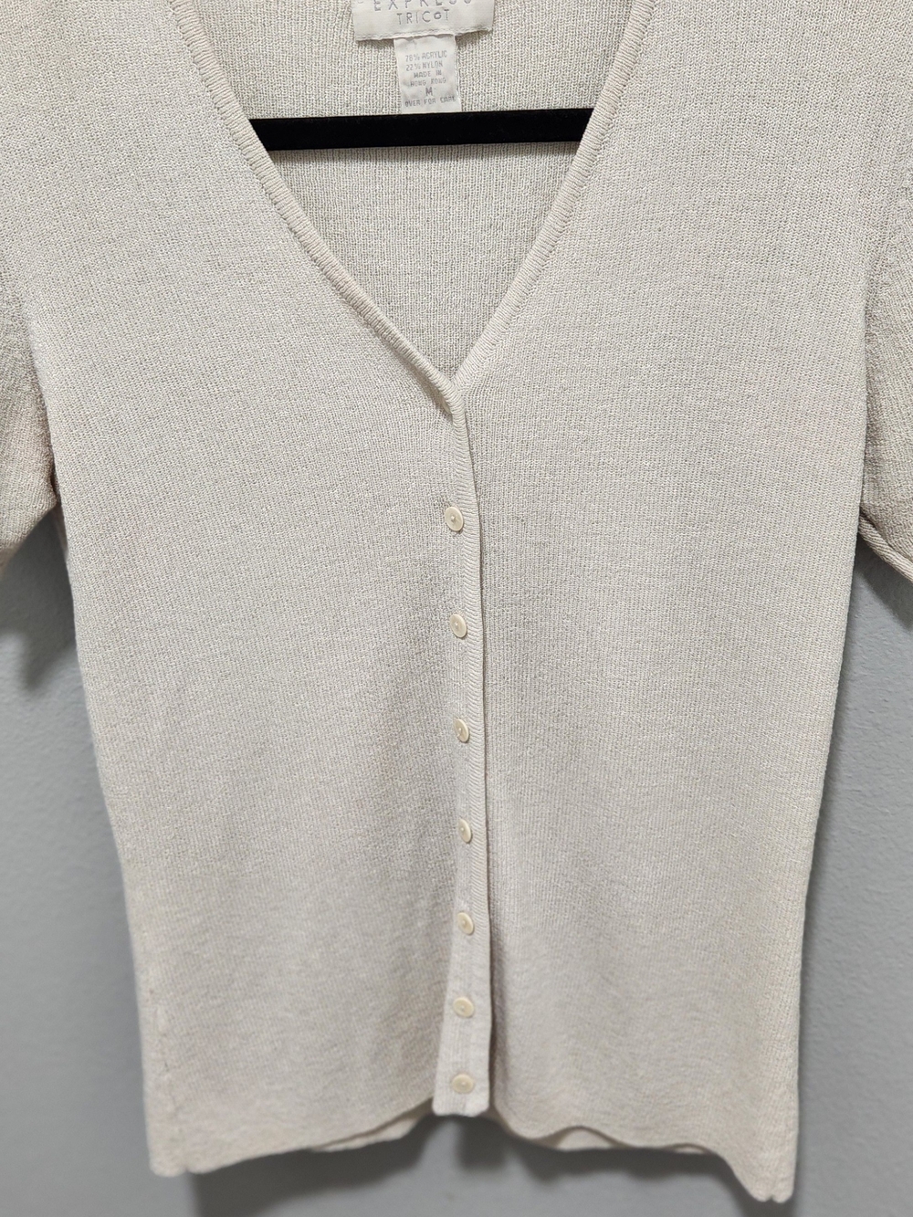 Express Cream V‑Neck Short Sleeve Button Front Cardigan
